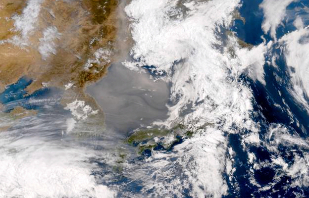 西日本の各地で黄砂観測　18日にかけて東日本も飛来注意