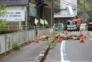 愛媛などで９人軽傷＝震度６弱、被害確認が本格化