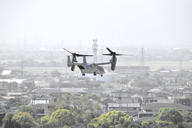 行事で飛来、そのまま5カ月留め置き　駐屯地のオスプレイやっと飛行