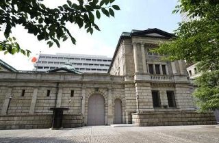 日銀、政策金利維持か　２６日決定、利上げ影響見極め