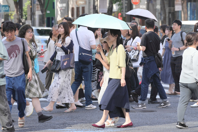 各地で気温30度超え真夏日に　群馬や長野、福島などで31度超