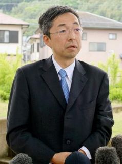 熊本知事、コチョウラン配る　当選直後、公選法抵触か