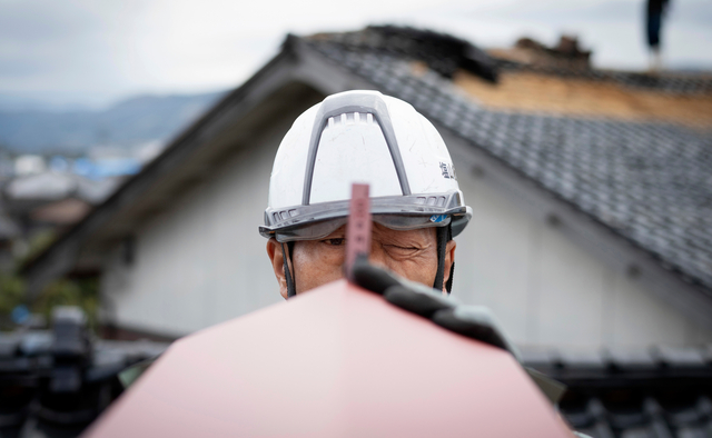 輪島の板金職人、孤立集落の自宅に戻れずとも「直せる家を一軒一軒」