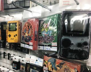 ポケモンもマリオも…レトロゲーム価格「爆上がり」　秋葉原の店舗は外国人コレクター急増、中古市場は今