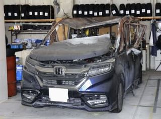 捜査車両に追突、殺人未遂疑い　福岡、容疑者死亡で書類送検