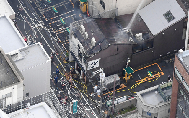 京都・烏丸駅近くの繁華街で「爆発音とともに炎と煙」　2人負傷か