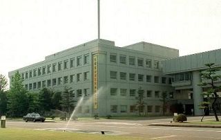 ＳＮＳ詐欺で被害１億円超　著名人かたり、新潟県警が捜査