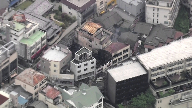 岐阜の下呂温泉街で火災　飲食店全焼、4棟に延焼　けが人なし