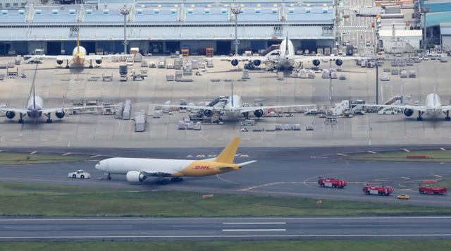 成田空港離陸の貨物機、右エンジンにトラブル　燃料を廃棄し緊急着陸