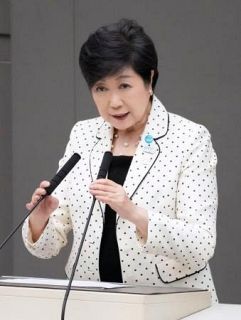 小池氏「都政運営に集中」　都議会、３選出馬は明言せず