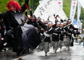 ＹＯＳＡＫＯＩ祭り閉幕、札幌　２５５チーム２万５千人が演舞