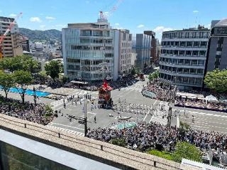 屋上庭園から祇園祭観賞　京都市役所、抽選で最大１００人