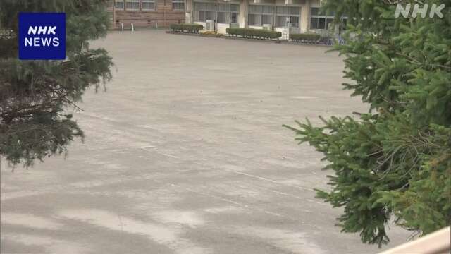 小学校の校庭で素足で運動会の練習 児童5人やけどか 群馬 富岡