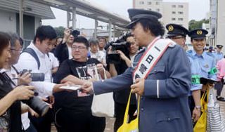 自転車盗難にファイヤー！　大仁田厚さん、一日署長に