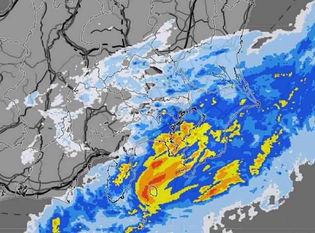 18日夜は東海、関東甲信で激しい雨の恐れ　交通の乱れ注意