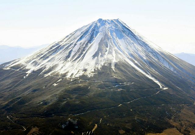 富士山8合目で意識不明に　プロクライマーの倉上慶大さんが病死