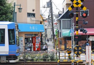 木造の家びっしり「都内で最も危険な地区」を歩いた　倒壊、火災、救助困難…弱点を克服するためには