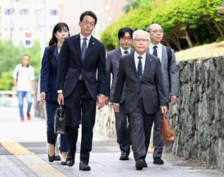 知床事故、乗客家族が提訴　１５億円賠償請求、札幌地裁に