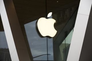 決済サービス、開放を義務付け　欧州委、アップルに10年間