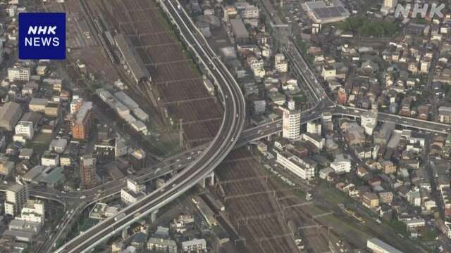 名古屋高速 バスが側壁に衝突 乗客3人けが ハンドル誤操作か