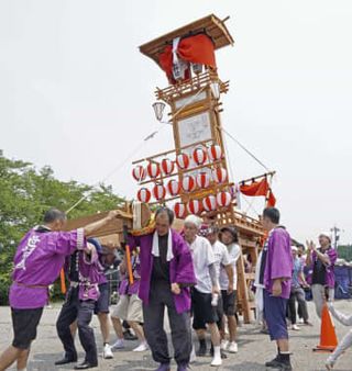 復興願い食まつり、キリコ演出も　石川珠洲、被災店がキッチンカー