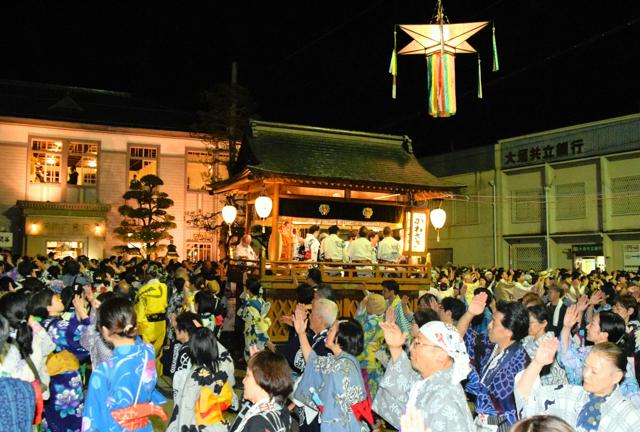 「郡上おどり」開幕、熱い夜に響く手拍子　8月には「徹夜」も