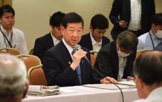 マイクオフ問題を改めて謝罪＝新潟水俣病団体と懇談―伊藤環境相