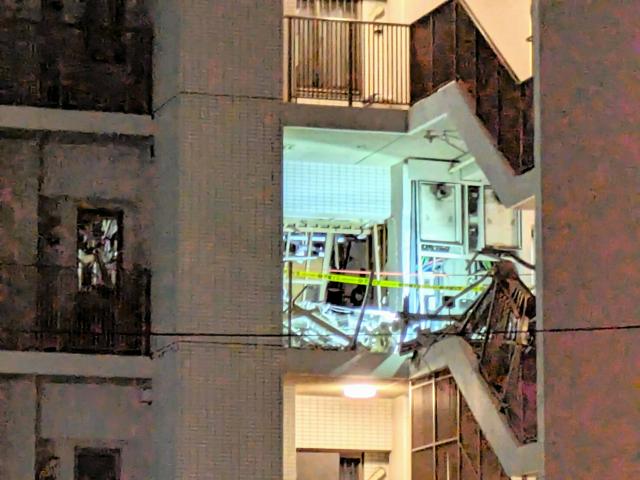 ｢ドカンと音が」マンション一室爆発か、住人ら3人けが　埼玉・川口