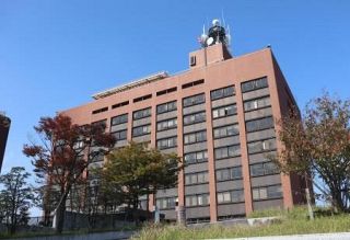 ４カ月長男に傷害疑い、父逮捕　ベッドに投げつけ、三重