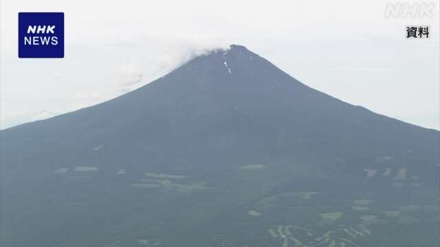 富士山 山小屋で男性死亡 病死か 山梨県側の山開きから2人目