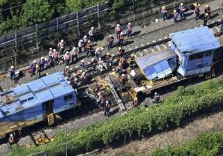 追突した保守用車の運用停止　ＪＲ東海、東海道新幹線で