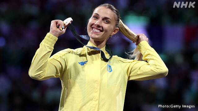 ウクライナ パリ五輪初メダルでキーウ市民喜び