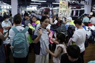 中国７月消費者物価０・５％上昇　６カ月連続プラス