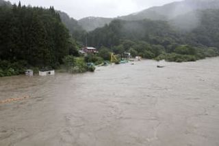 岩手で住宅浸水、避難指示を発令　青森、秋田も警戒呼びかけ