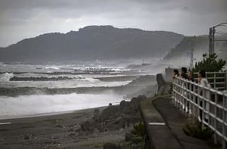 台風10号、記録的大雨続く　5人死亡、100人超けが