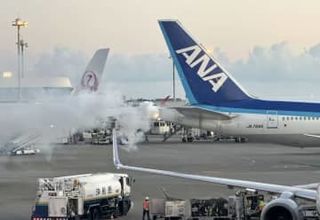 那覇空港で全日空機から煙　羽田へ離陸前、けが人なし