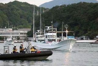 イルカ追い込み漁解禁　和歌山・太地町