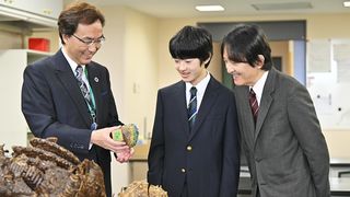 悠仁さま、ご成年　男性皇族で39年ぶり