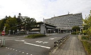 ４２歳の妹刺され死亡、兄逮捕　長野・茅野、殺人未遂疑い