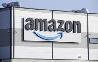 米アマゾン原則週5日出勤　CEO要請「チーム強化」