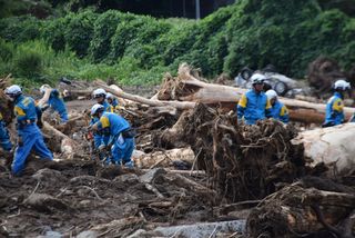 能登大雨、死者８人に＝７２時間経過、懸命の捜索続く―３６０人超孤立・石川