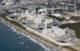 浜岡原発の津波想定２５ｍ超　規制委了承、既設の防潮堤上回る