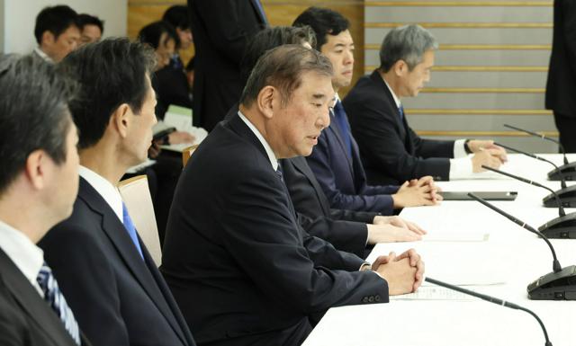 石破首相、拉致被害者家族らと初面会　家族会は連絡事務所設置に反対