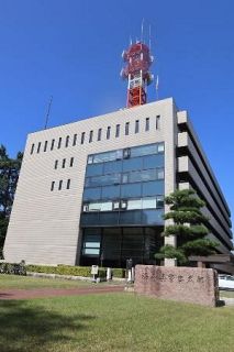 旅館で１４９万円無銭宿泊疑い　３７歳男逮捕、朝夕食も取る