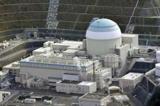 伊方原発３０年超稼働へ申請　四国電、新制度下運転で規制委に