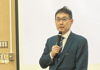 河井克行・元法相が語った獄中生活　まつげカットも許されない世界で陥った「受刑者脳」　刑務所のあるべき姿とは