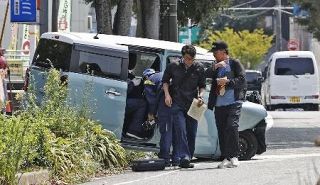 ２児死亡事故で母書類送検、福岡　車線はみ出しバスと衝突