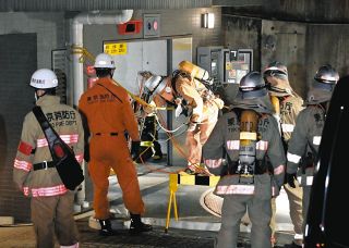 地下駐車場で消火装置が働き作業員4人犠牲…当時の現場責任者を書類送検　自動放出オフにせずCO2充満