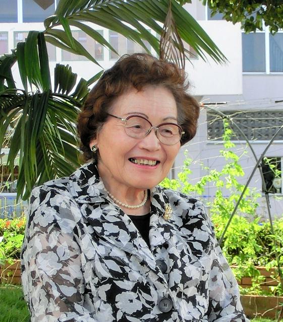 元ひめゆり学徒隊・与那覇百子さん死去　96歳、児童書のモデル