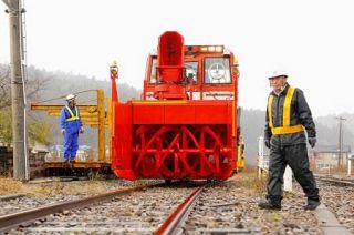 のと鉄道、雪備え万全期す　被災三セクで試運転